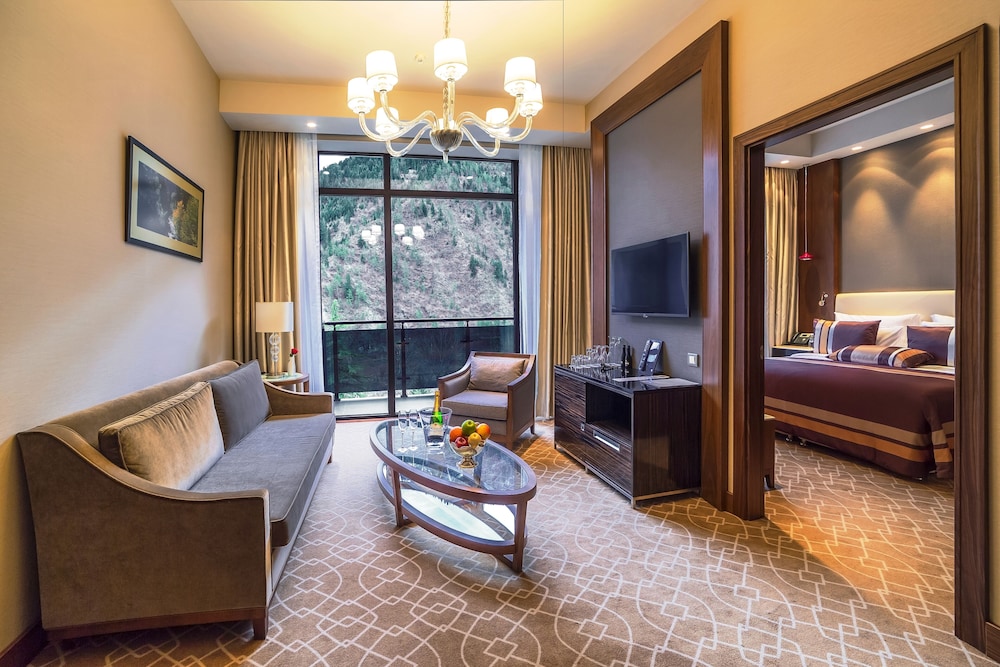 Superior Suite