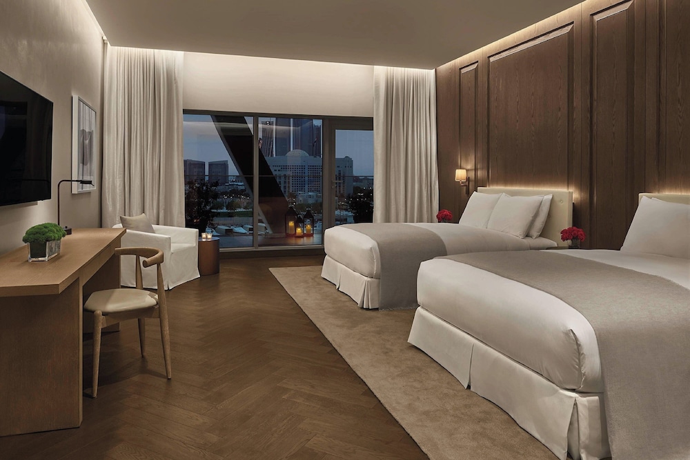 Deluxe Room, 2 Queen Beds — photo 3