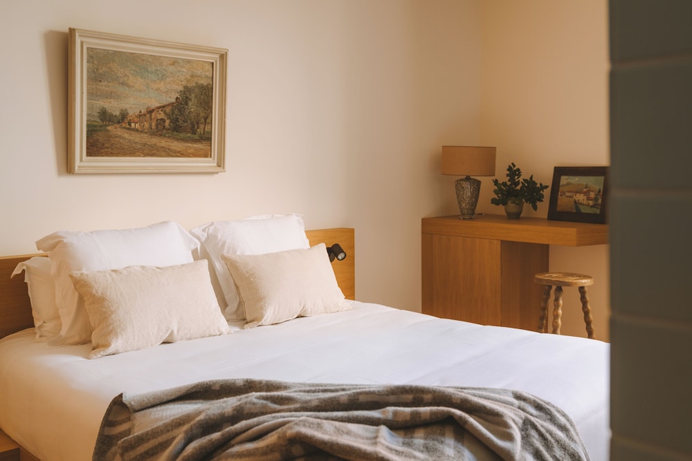 Signature Double Room, City View