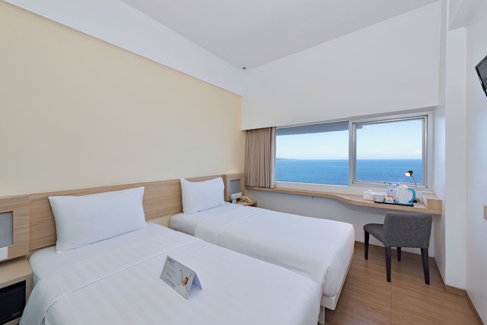 Superior Double Or Twin Room, 3 Bedrooms, Sea View photo 3