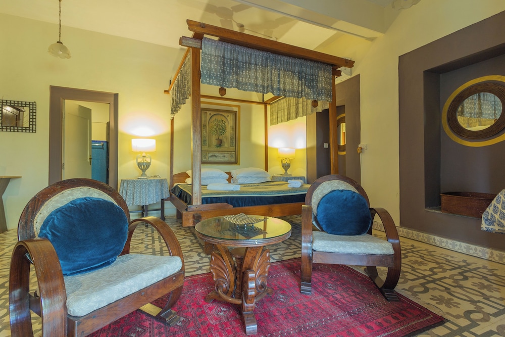 Luxury Villa photo 1