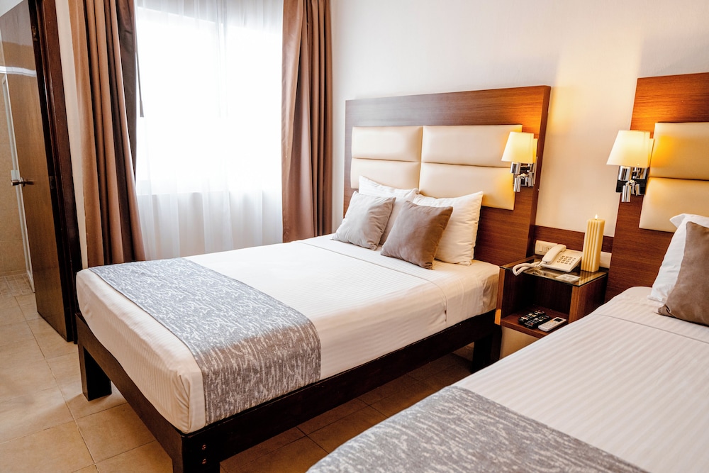 Superior Room (Gold) - Photo 11