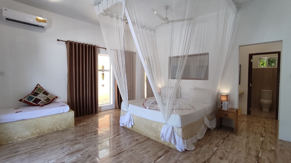 Deluxe Room, Garden View