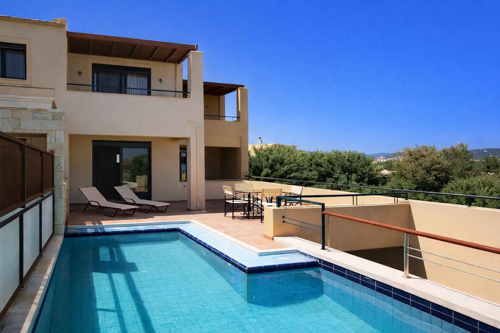 Superior Villa, 2 Bedrooms, Air conditioning, Sea View photo 2