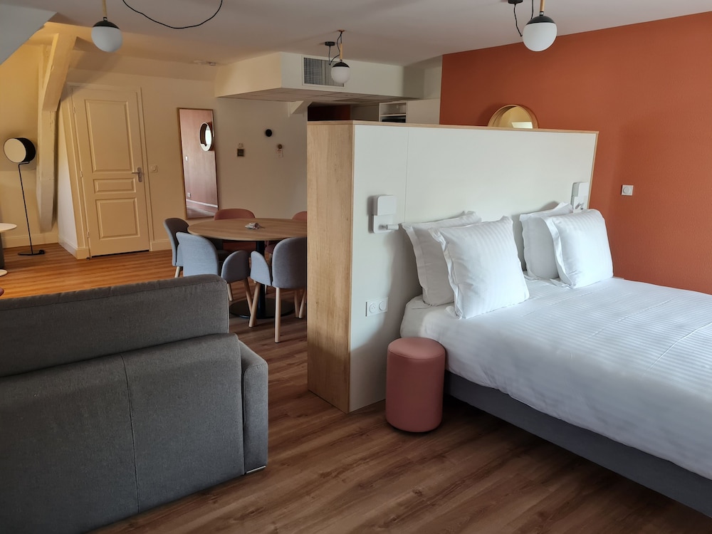 Family Apartment photo 1