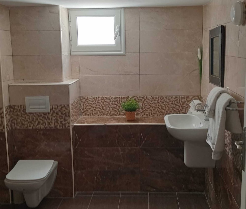 Quadruple Room photo 3