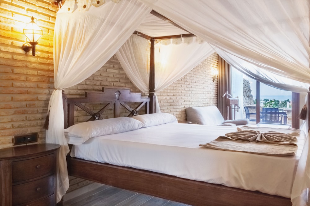 Superior Double Room - Photo 1