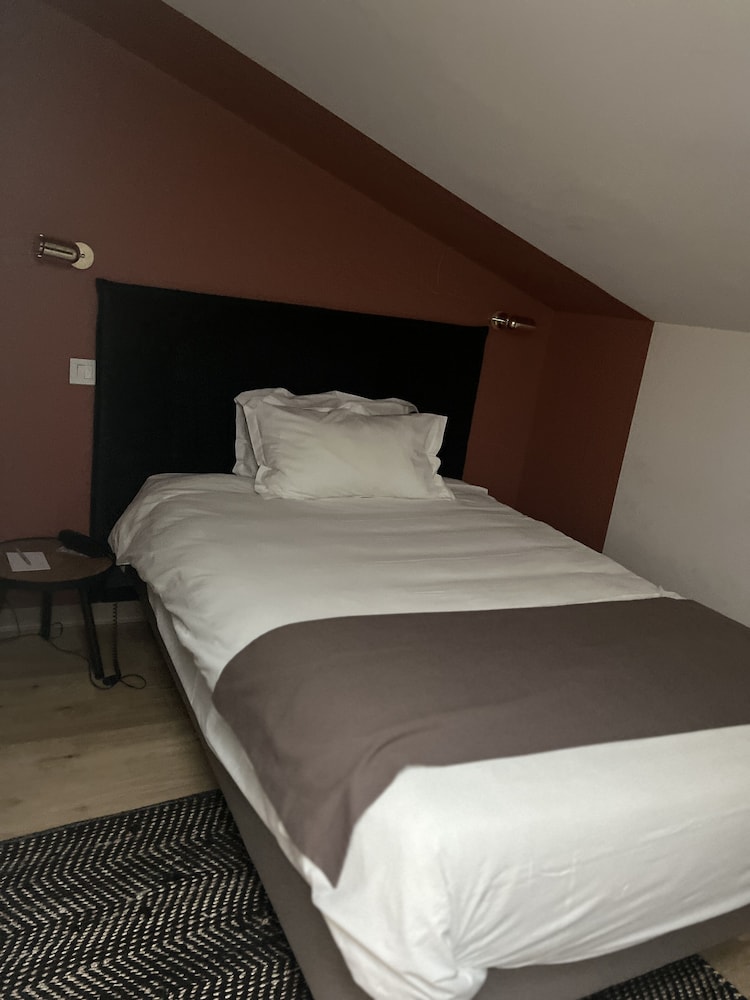 Classic Room, 1 Twin Bed, Non Smoking photo 2