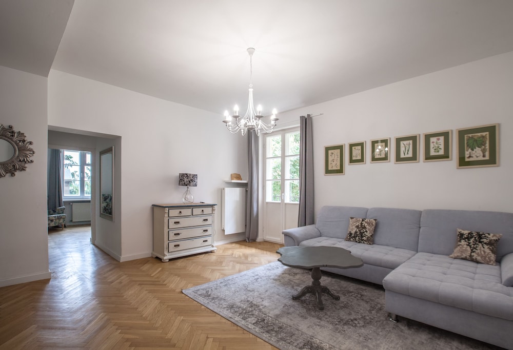 Deluxe Apartment, 2 Bedrooms, Balcony, River View (Brzozowa 14) photo 1