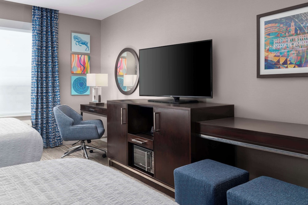 Hampton Inn & Suites-Worcester, MA, Photo 8