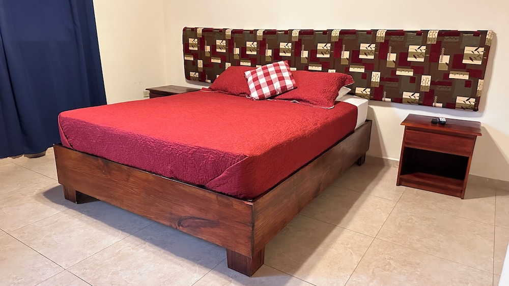 Standard Room, 1 Double Bed photo 3