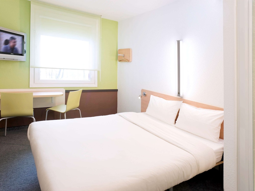 Standard Double Room, 1 Double Bed - Photo 1