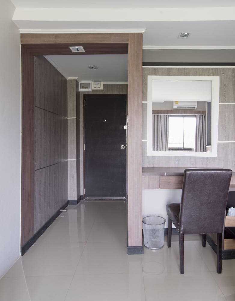 VIP Room photo 2