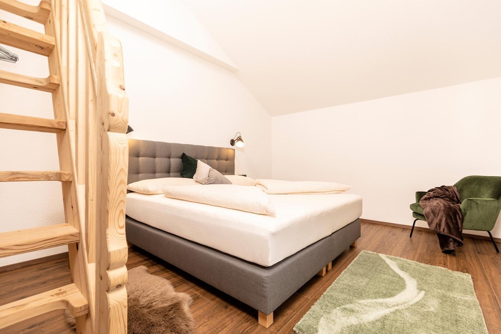 Classic Apartment, 3 Bedrooms
