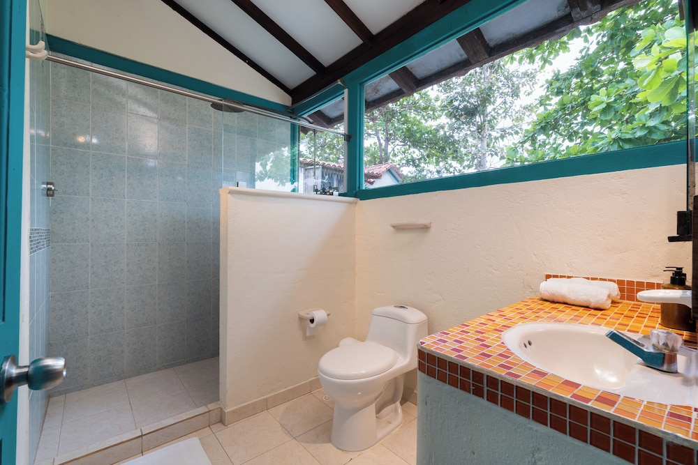 Standard Double Room, 1 Bedroom, Garden View photo 3