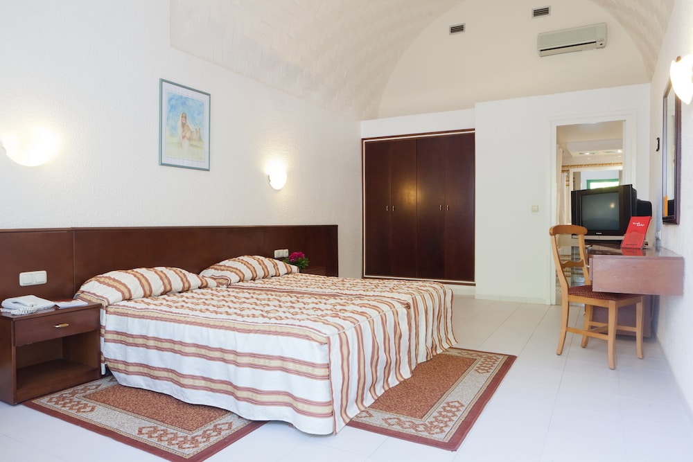 Triple Classic Room (3 Adultes) - Photo 1