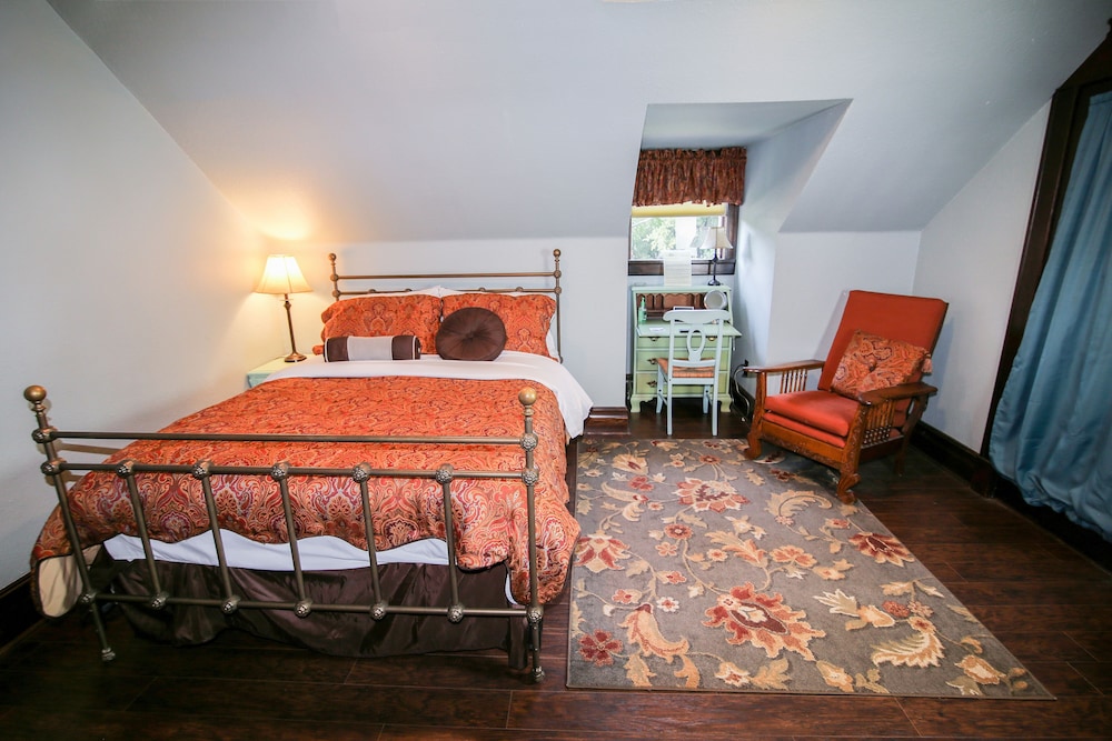 Standard Room, Ensuite (01 Bluebonnet)