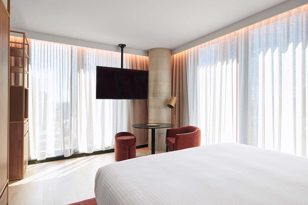Altitude King or Twin (Weekly Housekeeping) - Photo 3
