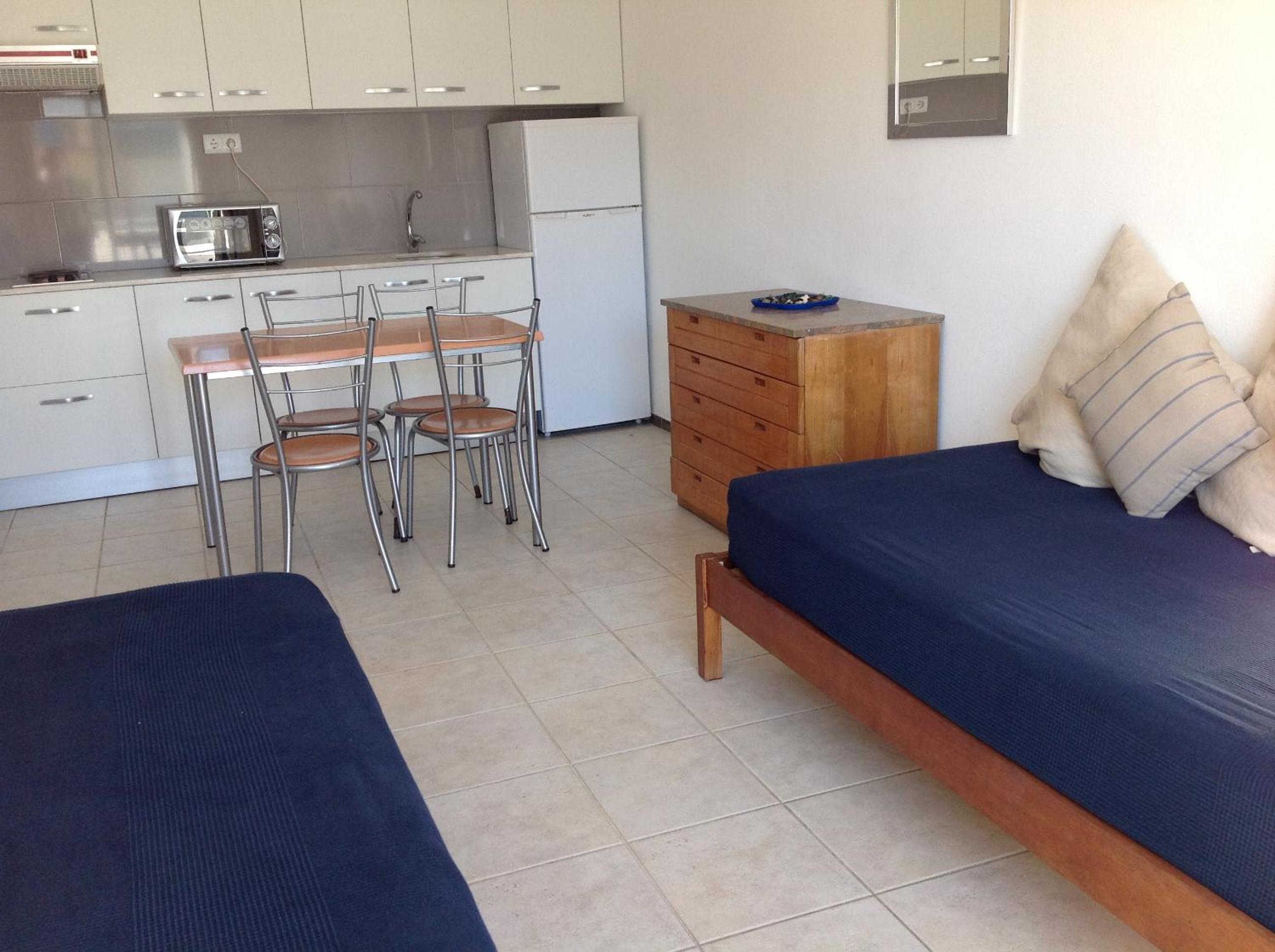 One-Bedroom Apartment with Air Conditioning (4 Adults) photo 2