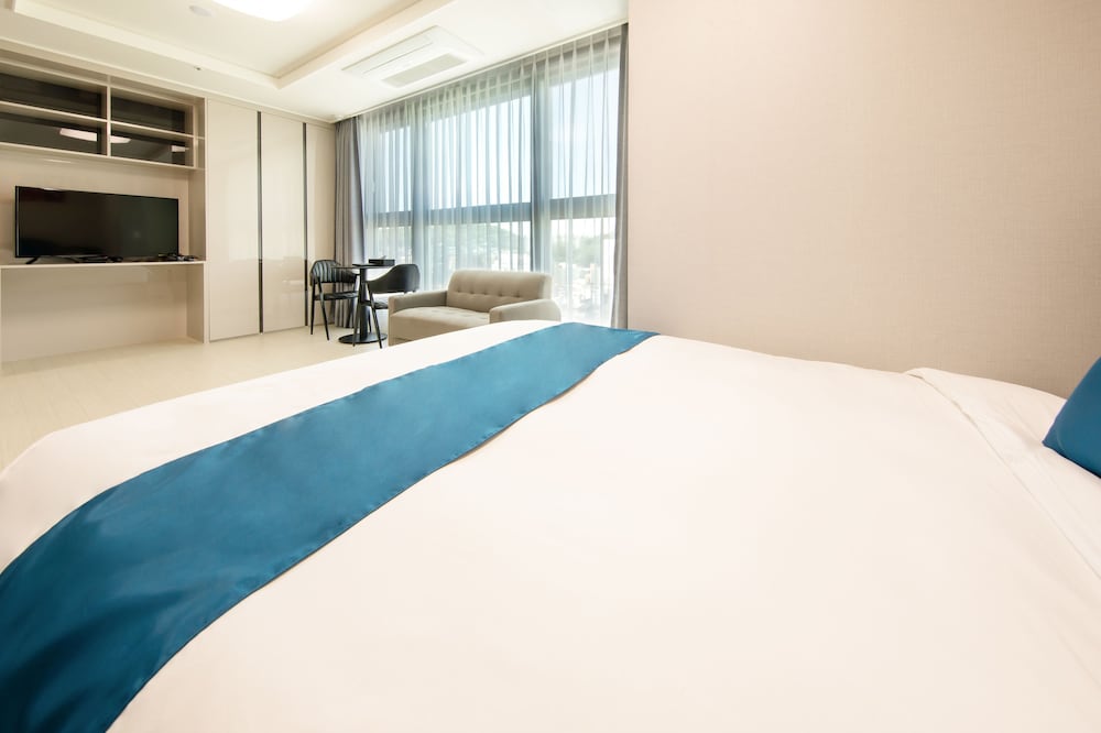 Deluxe Double Room - Photo 3