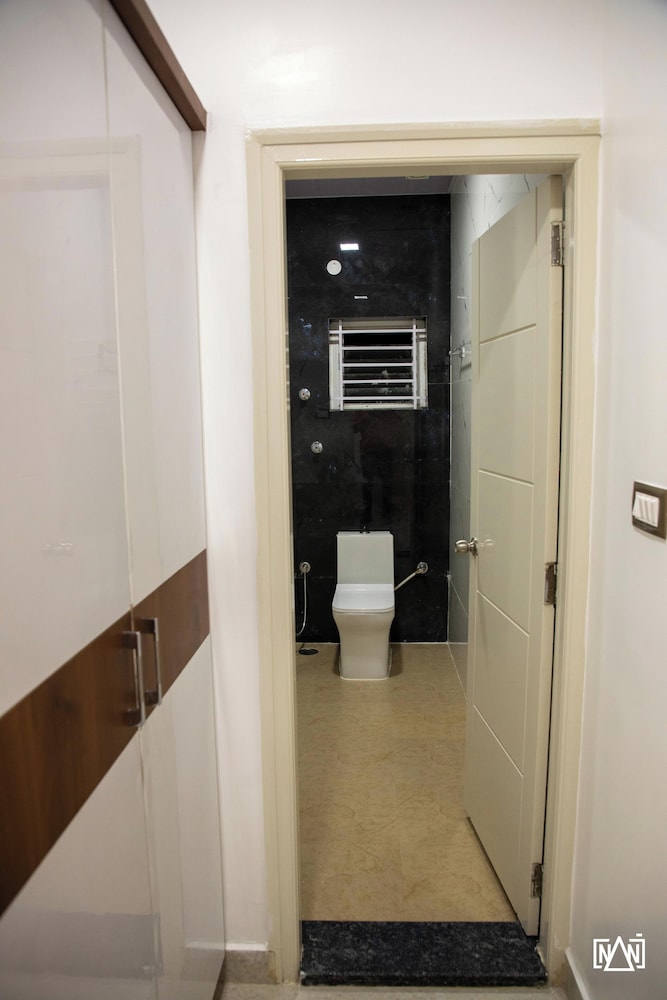 Premium Room - Photo 5