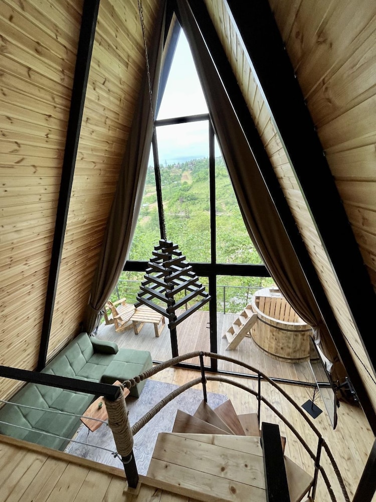 Panoramic Cottage photo 2