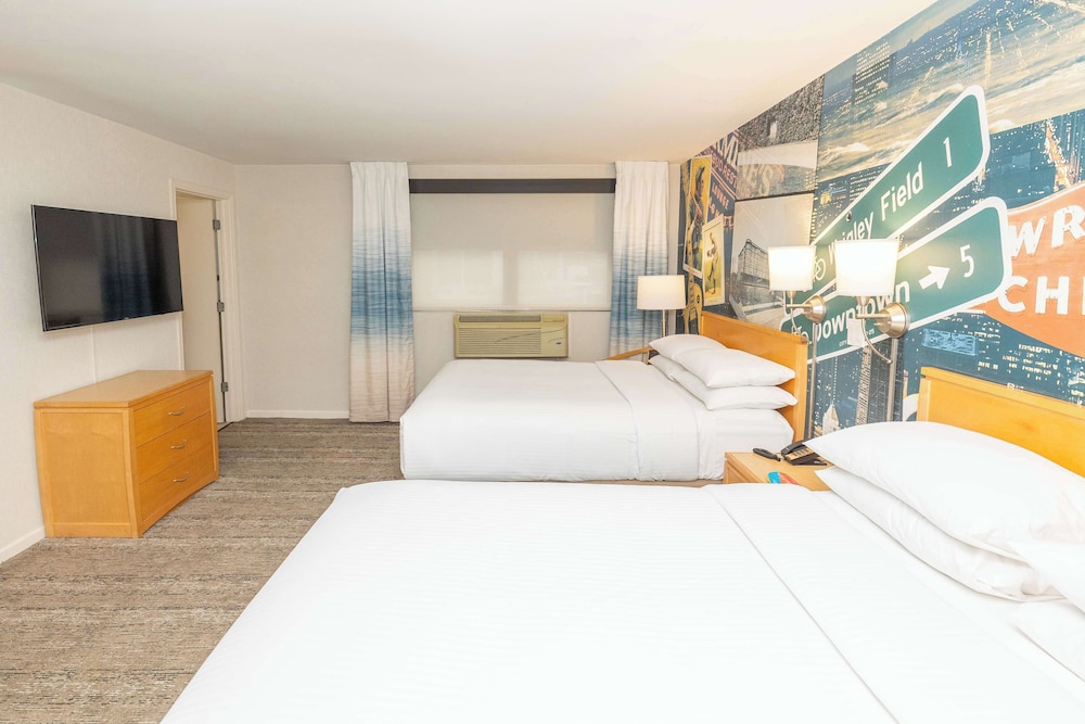 Room, 2 Queen Beds - Photo 1