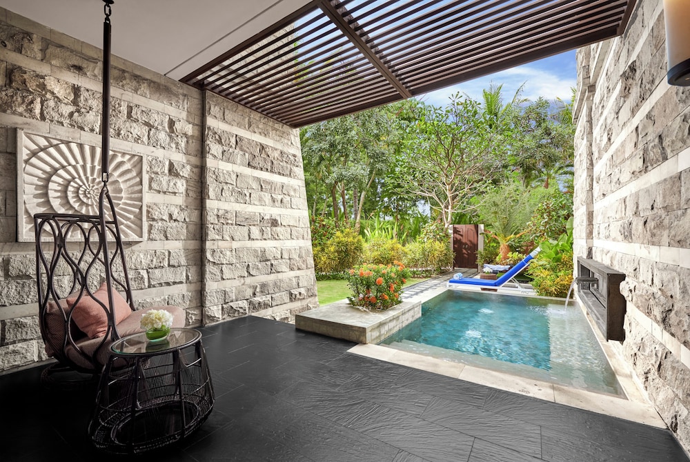 Luxury Room, 1 King Bed (Plunge Pool)