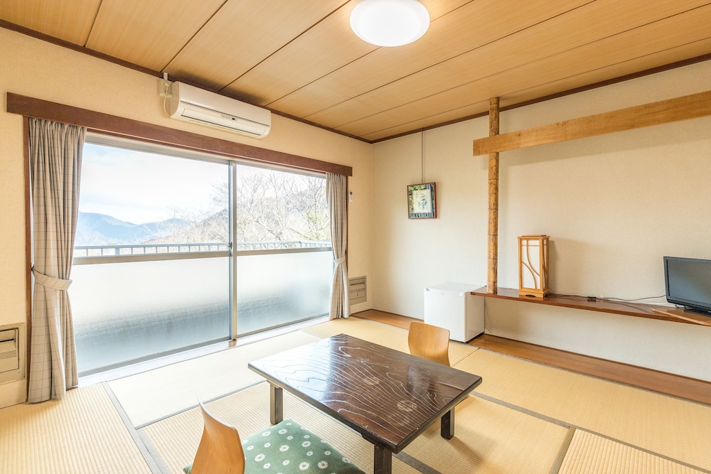 Japanese Room, Non Smoking