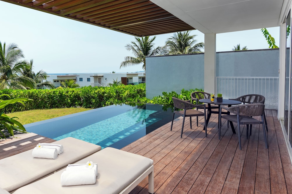 2 Bedroom Villa, Private Pool, Ocean View - 1 King & 1 Twin - Photo 8