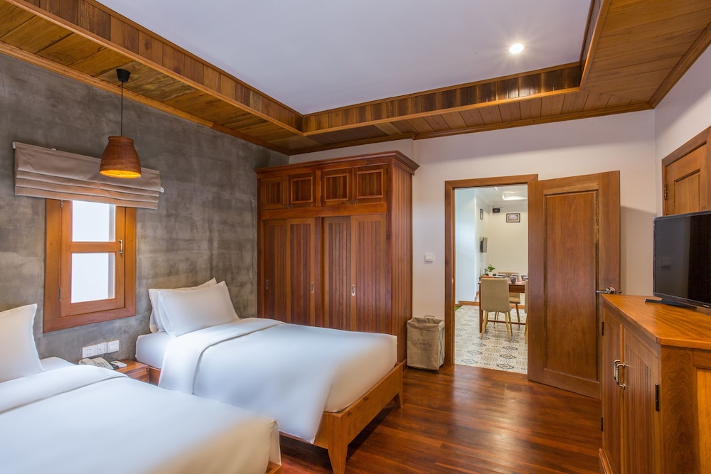 Connecting Suite Villa 04 Beds - Free One  Way Airport Transfer & Breakfast photo 2