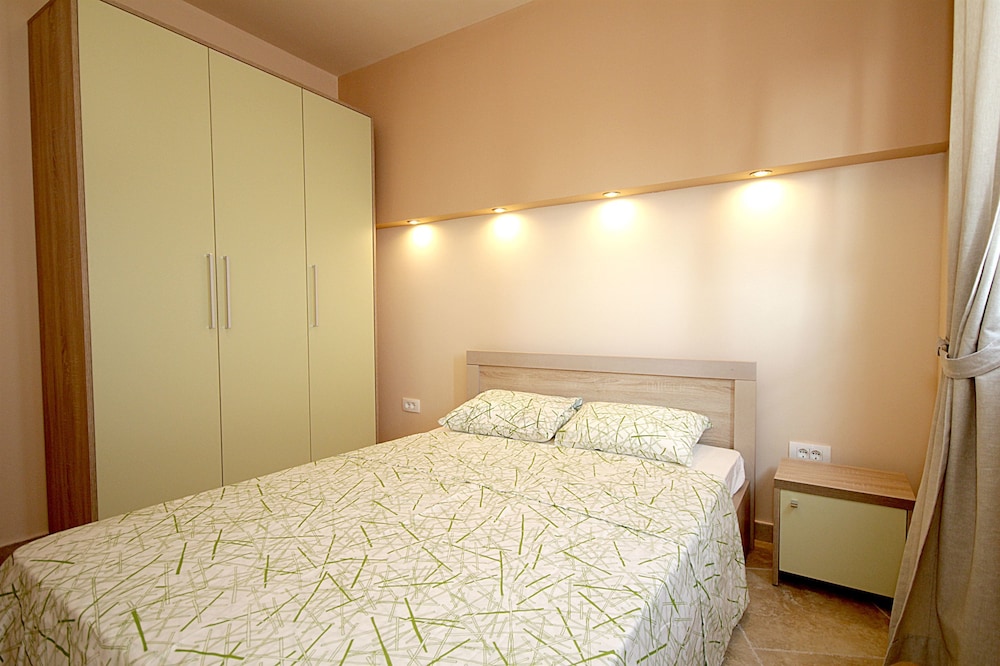Apartment (A3) photo 3