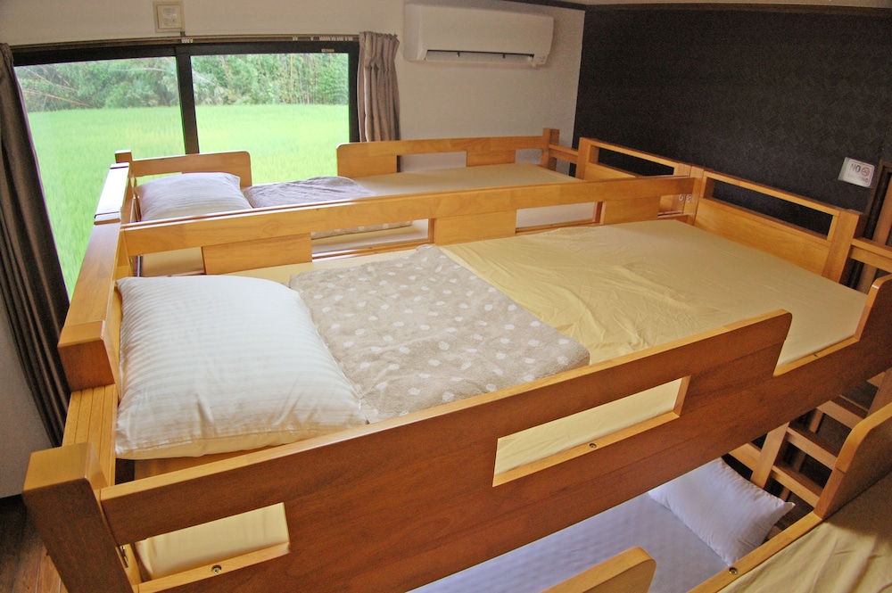 Shared Dormitory, Women only (Miyamakirishima) photo 1