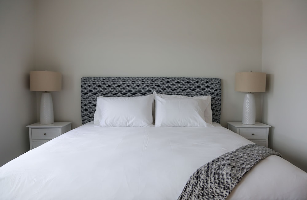 Standard Room, 1 King Bed (No Balcony)
