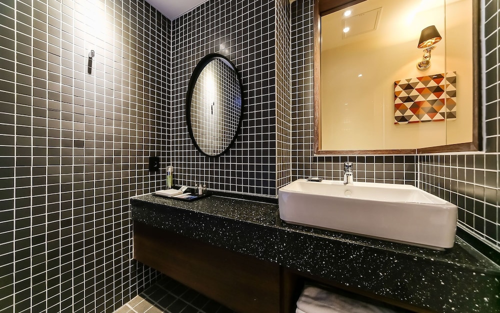 Room (Deluxe Ocean View (Ocean View Ace Bed) - Photo 3