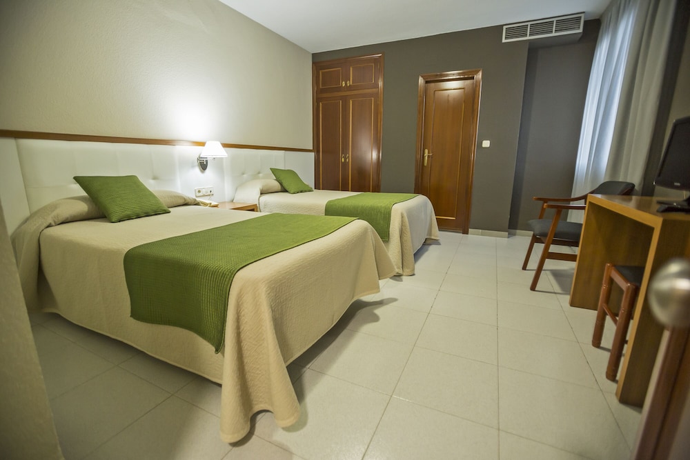 Standard Double Room Single Use