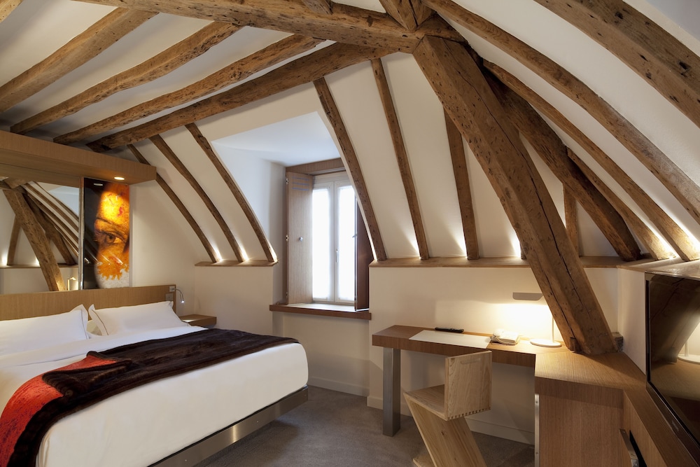 Executive Room photo 2