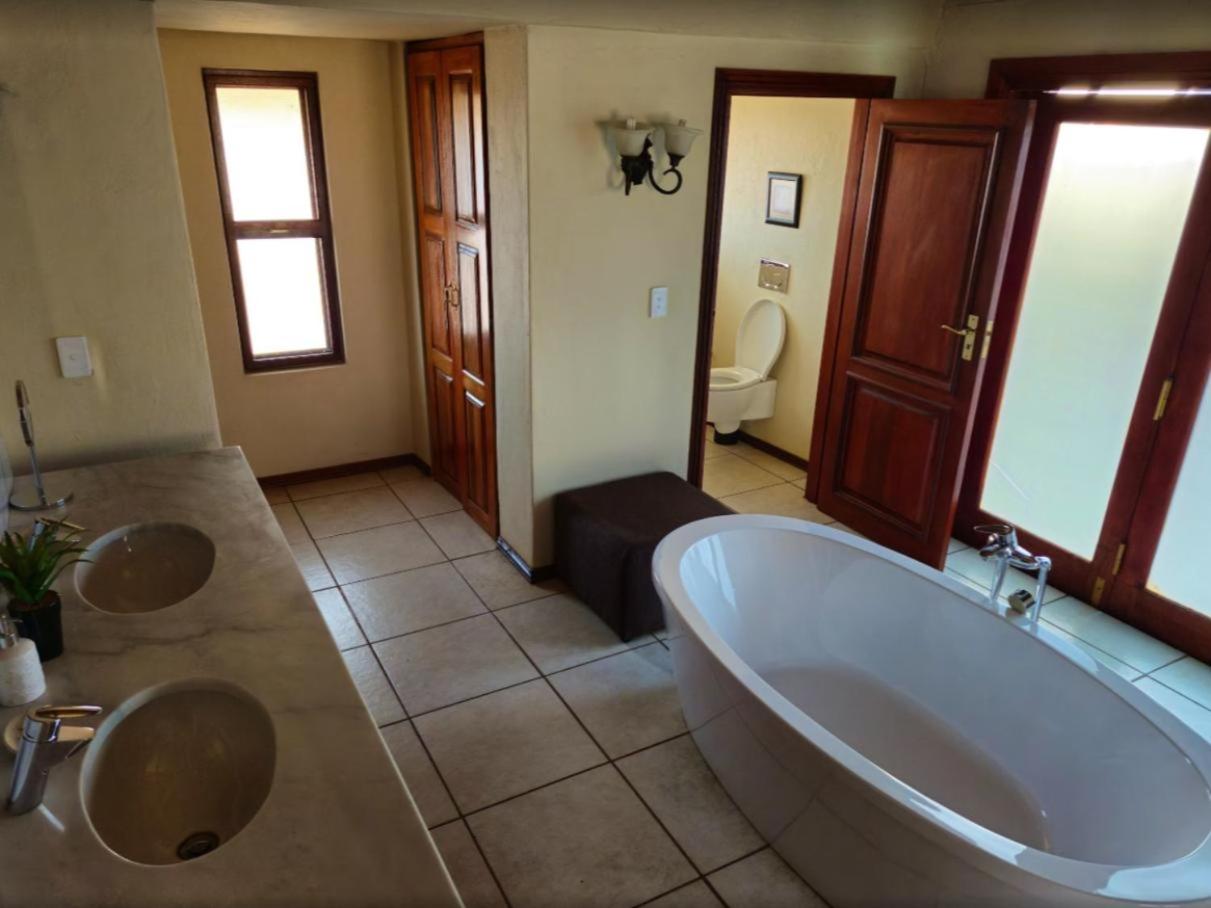 Luxury Chalet photo 2