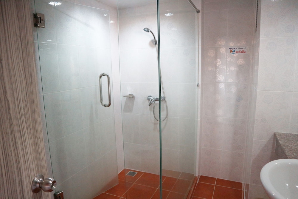 Suite, 1 Bedroom, Pool View photo 3