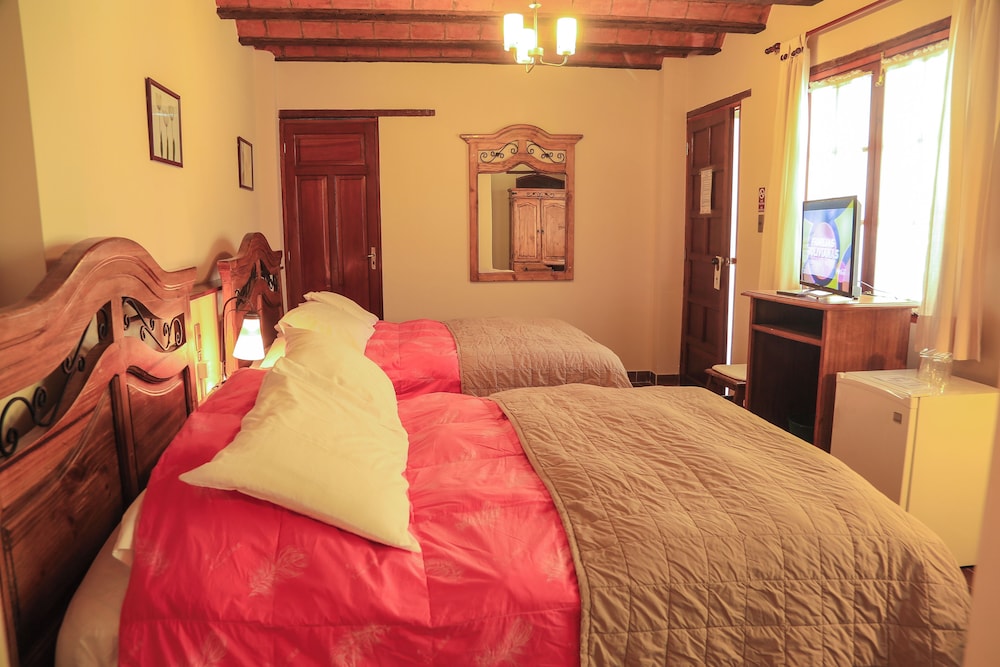 Standard Twin Room photo 3
