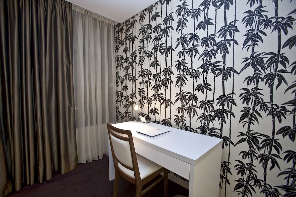 Superior Spa Suite photo 2