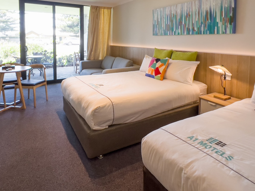 Standard Double or Twin Room photo 2