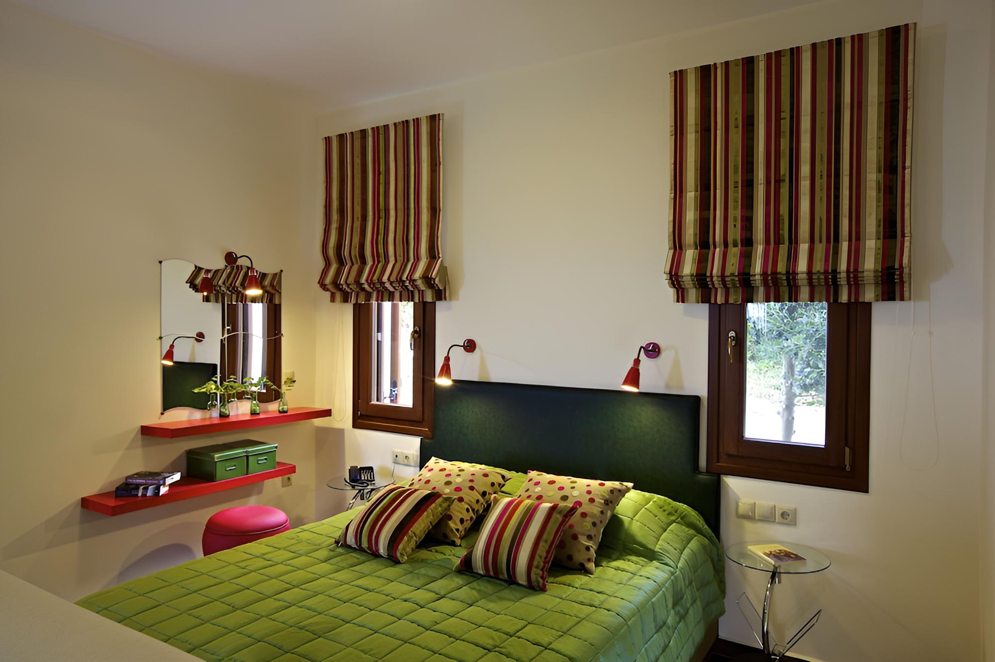 Standard Studio, 1 Queen Bed with Sofa bed, Sea View
