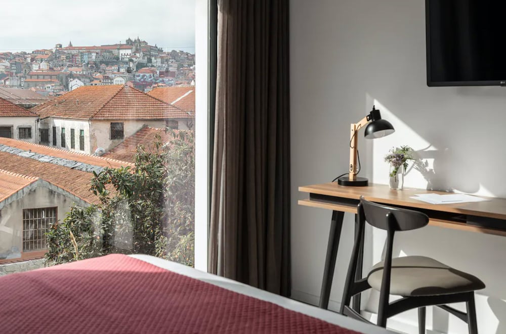Double or Twin Room (Porto) - Photo 4