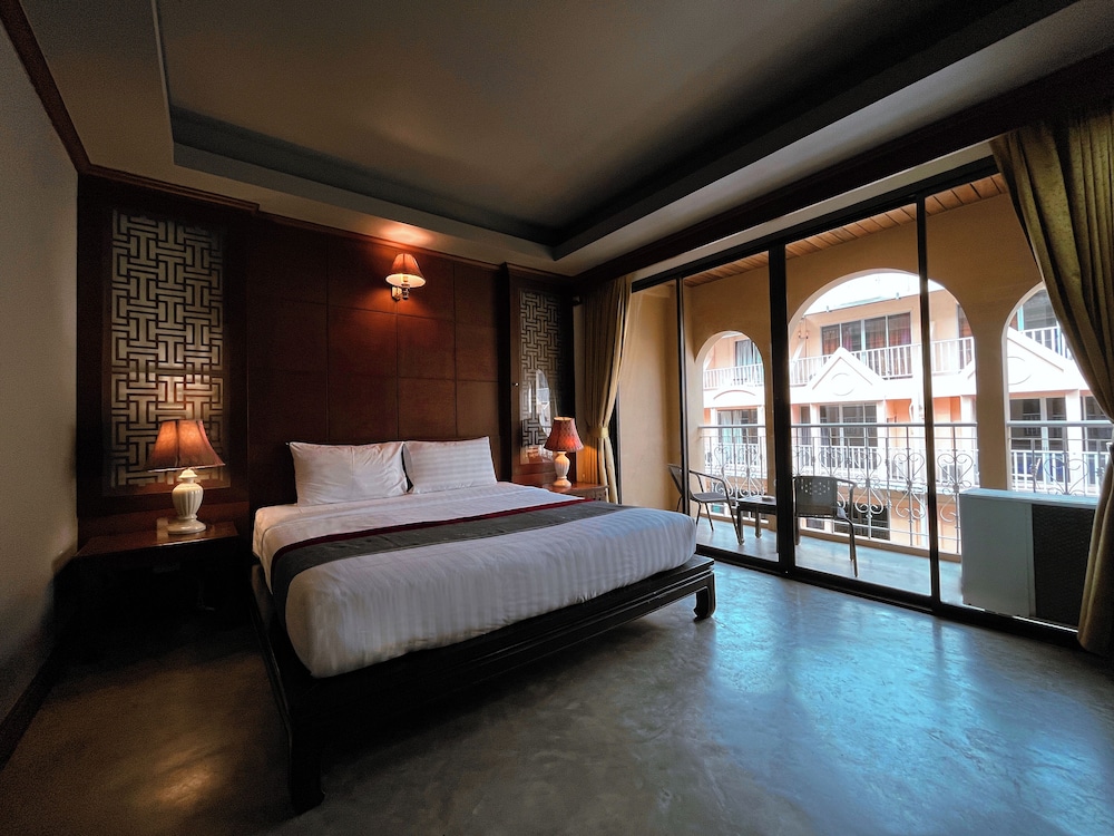 Standard Room - Photo 10
