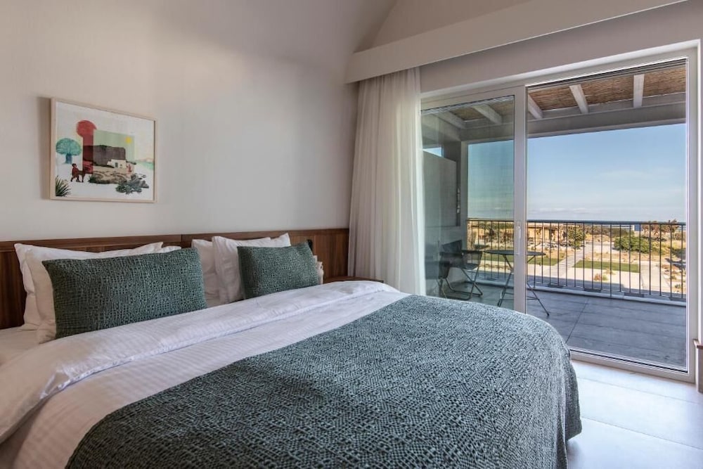 Supreme Suite, Private Pool, Sea View photo 1