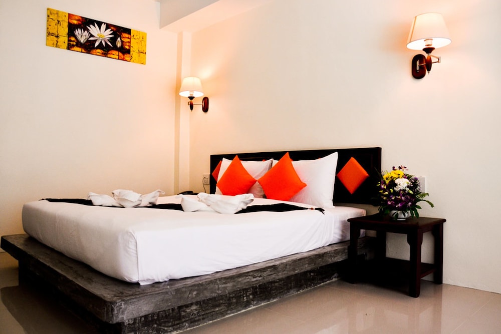 Superior Room (With Aircon) photo 2