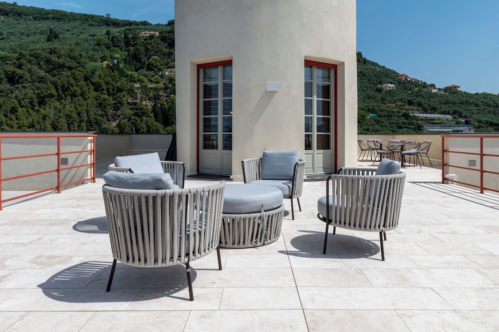 Suite Presidenziale con terrazzo e Jacuzzi, vista Portofino - Photo 38