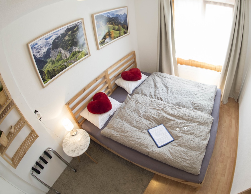 Family Apartment, 2 Bedrooms, Mountain View photo 1