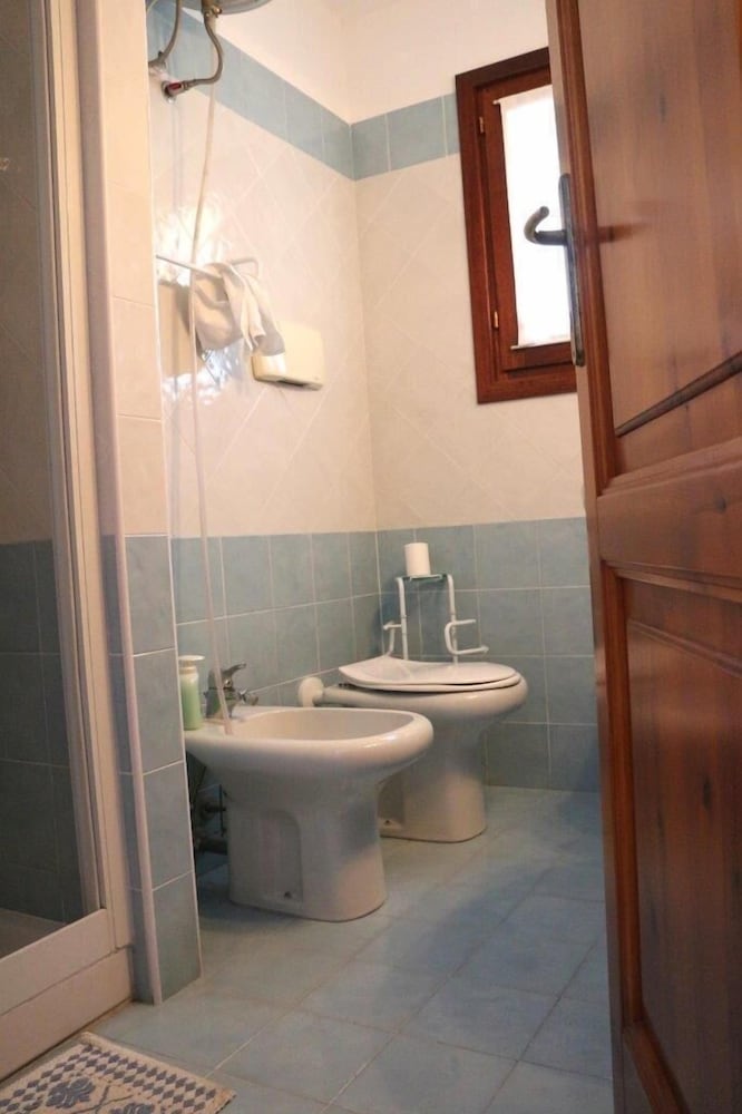 Apartment, 2 Bedrooms, Non Smoking photo 3